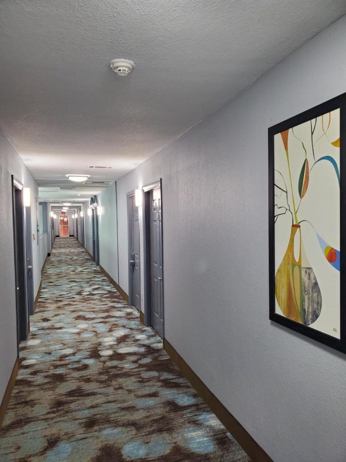 Days Inn By Wyndham Lawton Luaran gambar